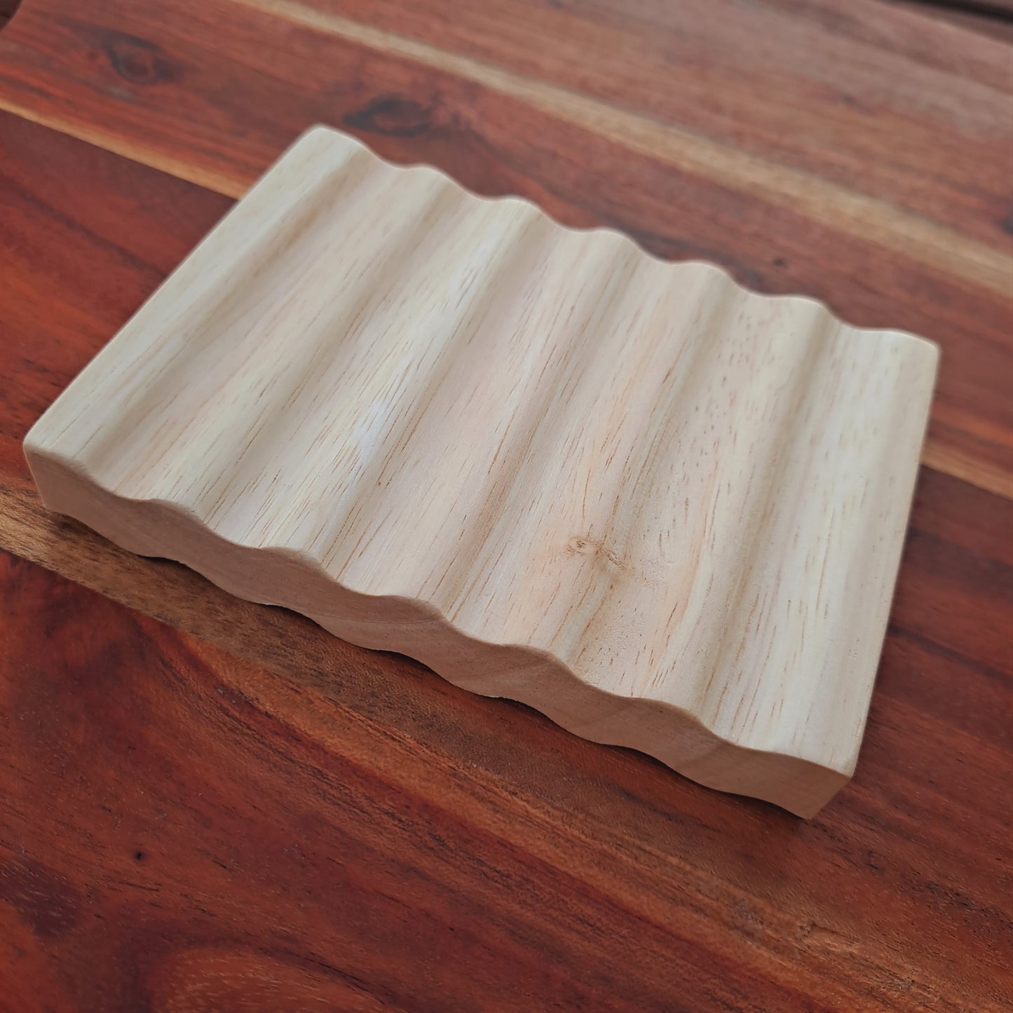 Wave Soap Dish | Beechwood