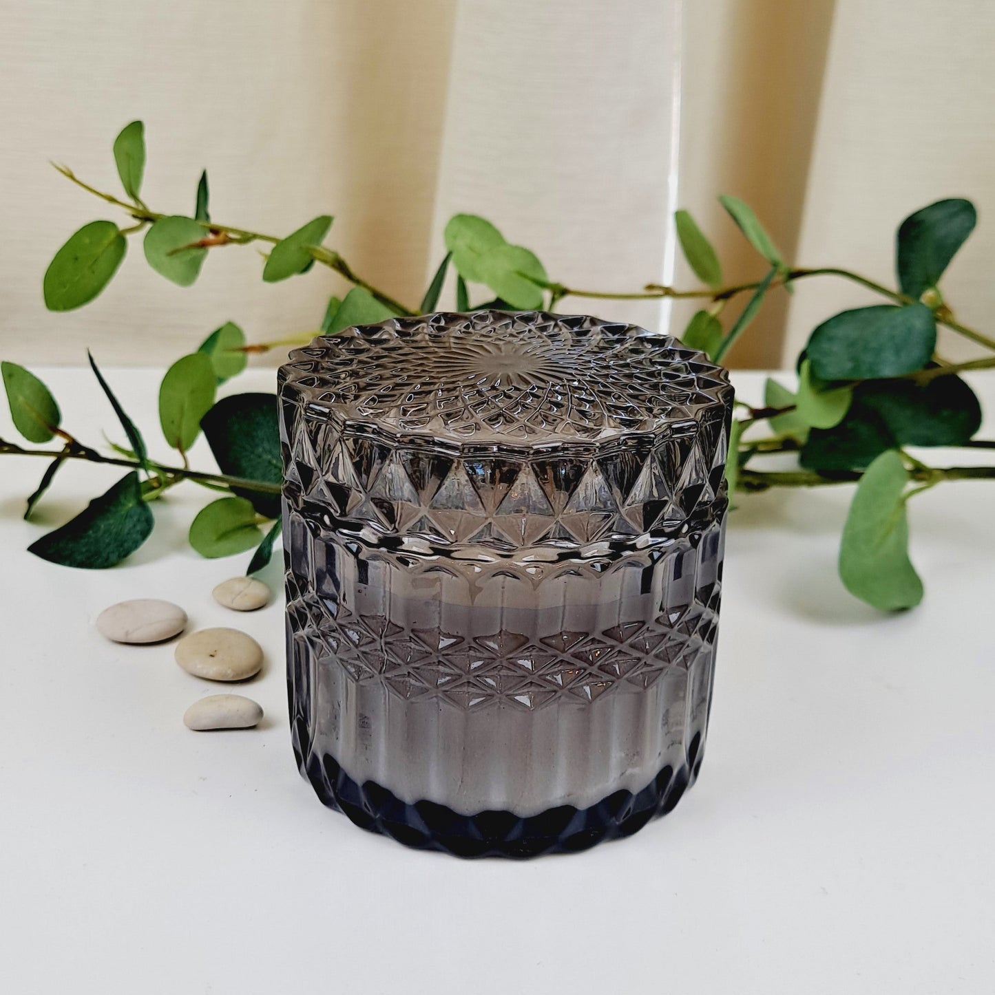 Sweet Pea & Vanilla - Cut Glass Candle