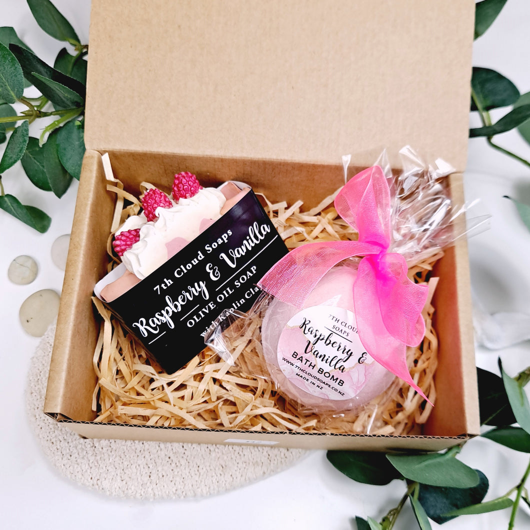 Raspberry & Vanilla Gift Box | Soap & Bath Bomb
