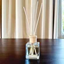 Load image into Gallery viewer, Frangipani &amp; Orchid | Reed Diffuser | 7th Cloud Soaps
