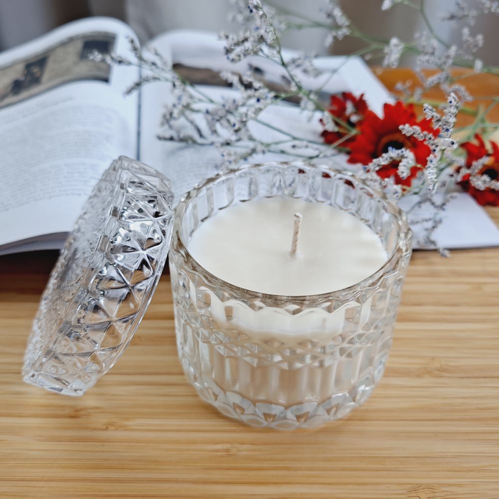 Lychee & Black Tea - Cut Glass Candle