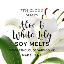 Load image into Gallery viewer, Soy Wax Melts - Aloe &amp; White Lily
