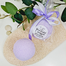Load image into Gallery viewer, Frangipani &amp; Orchid Gift Box | Body Butter &amp; Bath Bomb
