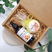Load image into Gallery viewer, Peach Nectar Gift Box | Body Oil &amp; Bath Bomb
