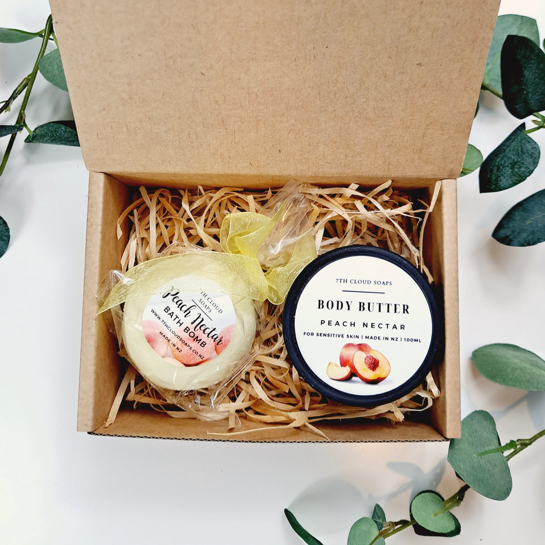 Peach Nectar Gift Box | Body Butter & Bath Bomb