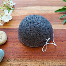 Load image into Gallery viewer, Konjac Sponge | Bamboo Charcoal | Exfoliant Facial Cleaner
