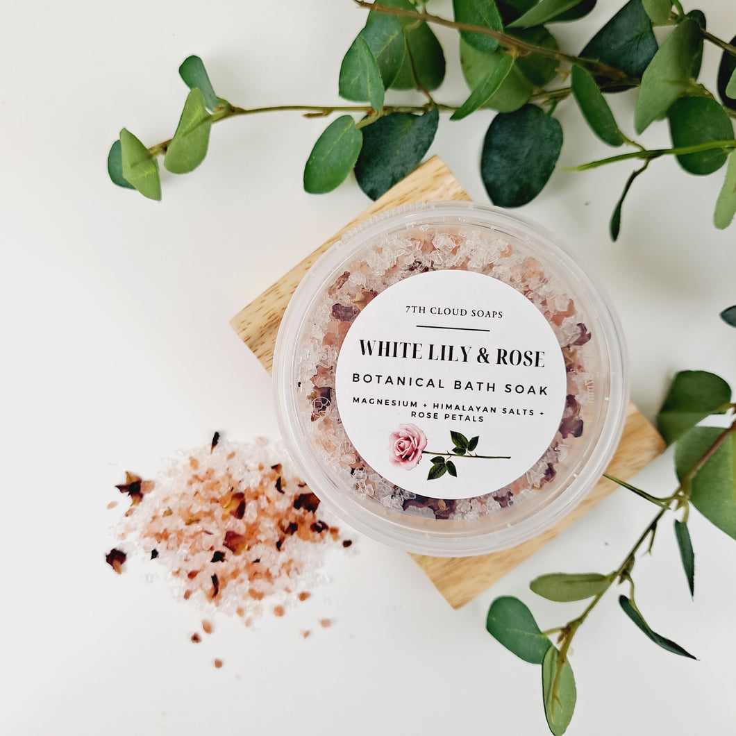 White Lily & Rose Botanical Bath Soak